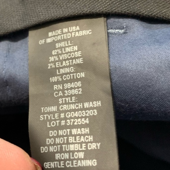 Theory Tohni Crunch Wash Linen Blend Lined Shorts - Picture 3 of 6